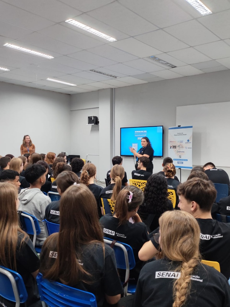 Seara: bate-papo com alunos discute escolhas e futuro