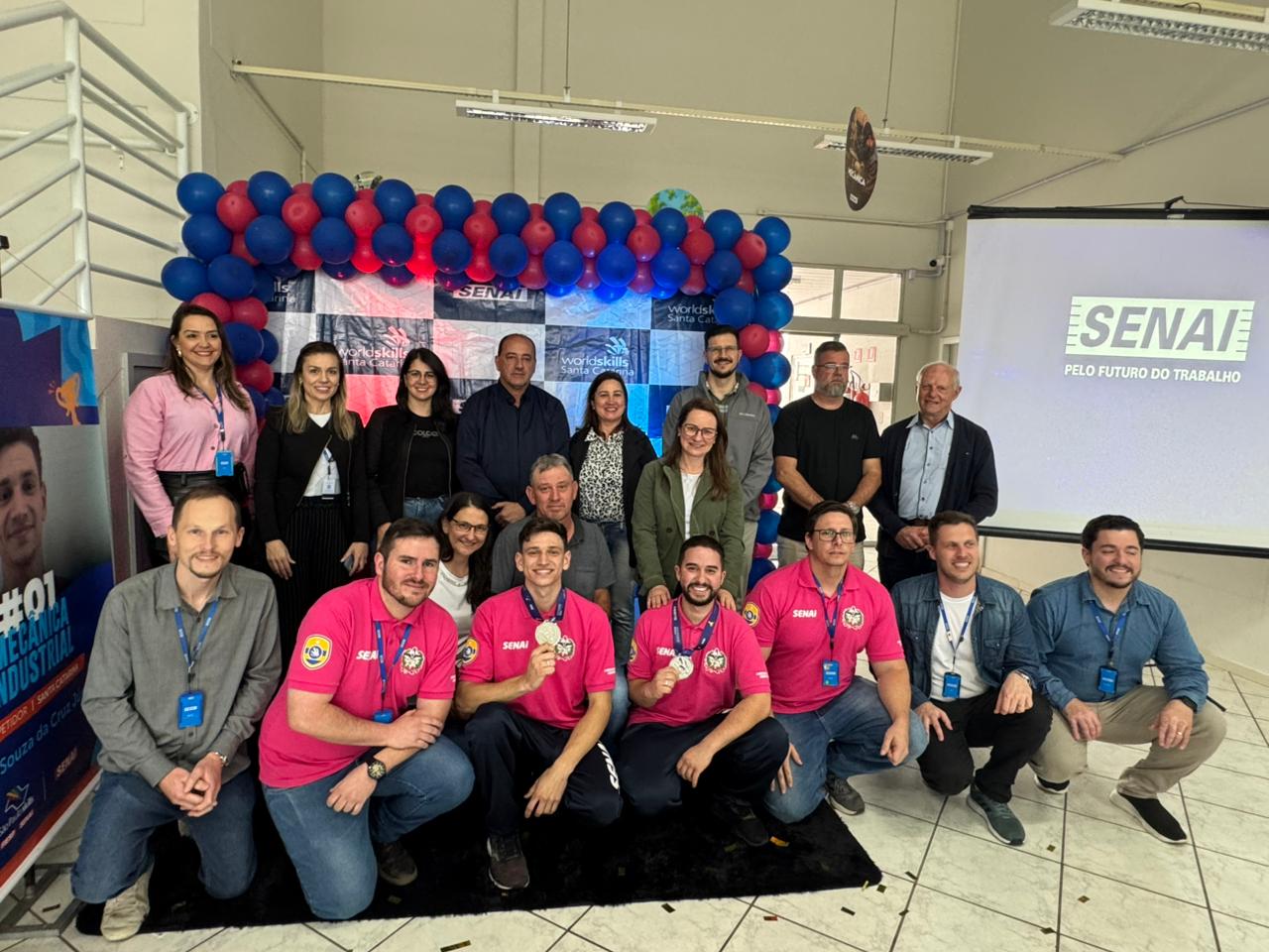 Campos Novos: medalhistas da WorldSkills são parabenizados após conquista nacional
