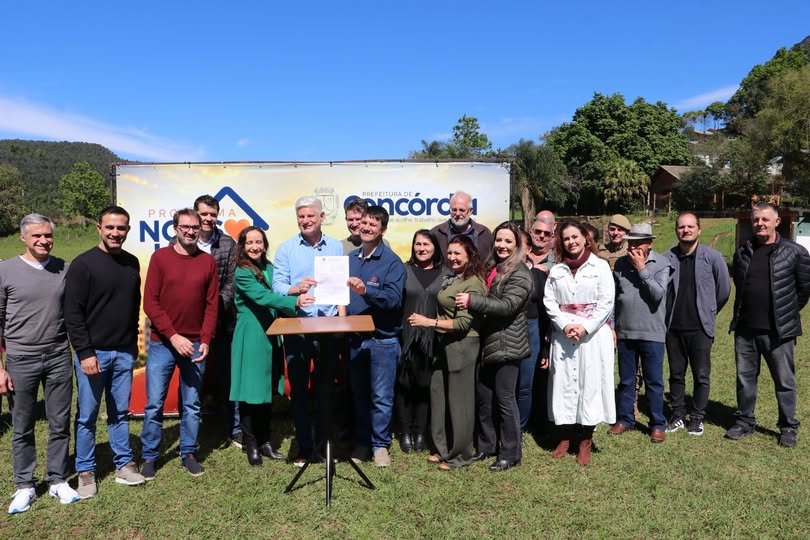 Assinado contrato para execução de conjunto habitacional para 160 apartamentos